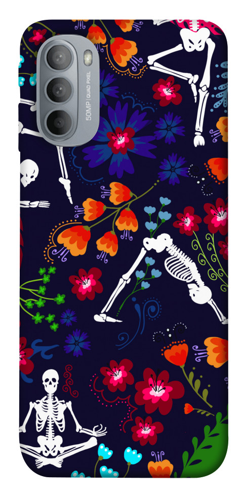 Чехол Yoga skeletons для Motorola Moto G31