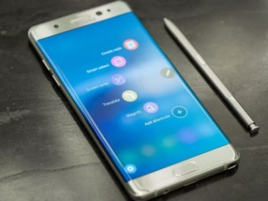 Samsung Galaxy Note 7 заморозили и сбросили с 30-метровой высоты