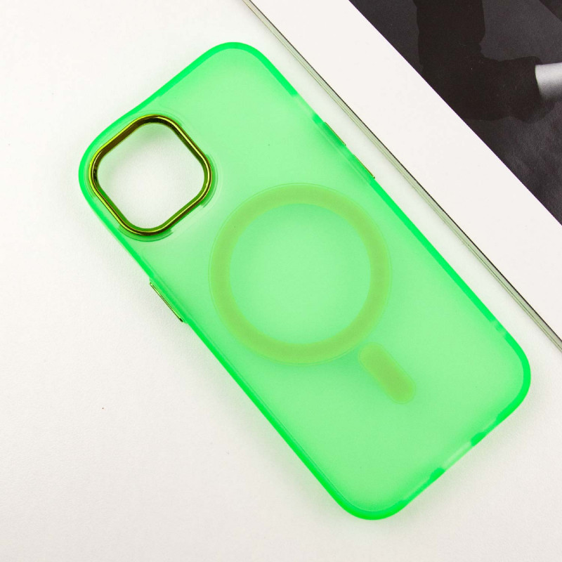 Фото Чехол TPU+PC Lily with Magnetic safe для Apple iPhone 13 (6.1") (Neon Green) в магазине vchehle.ua