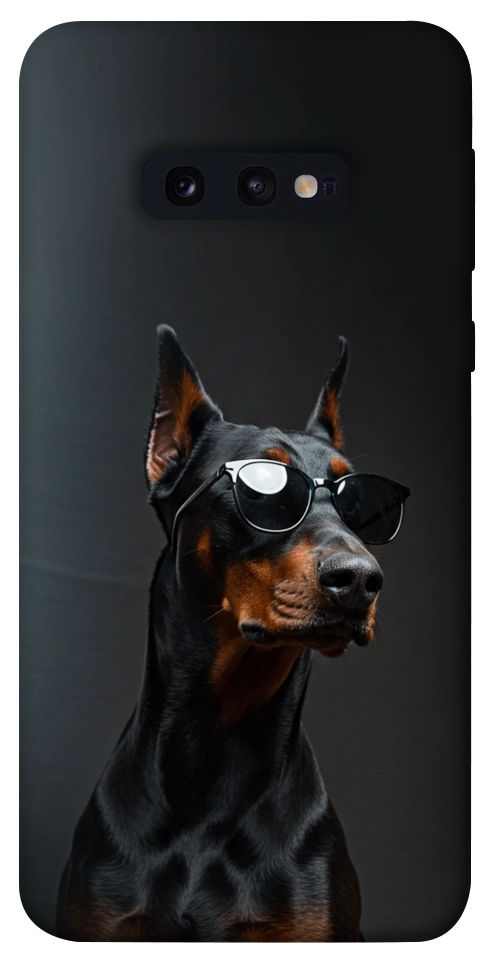 Чехол Cool doberman для Galaxy S10e