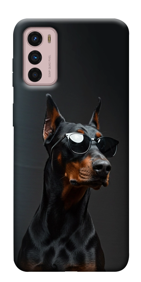 Чехол Cool doberman для Motorola Moto G42