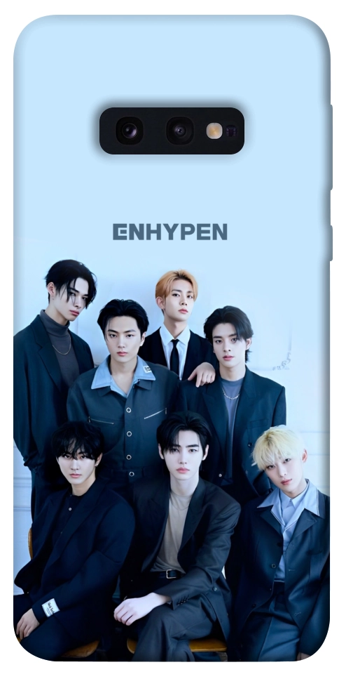 Чехол Enhypen для Galaxy S10e