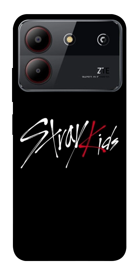 Чехол Stray Kids для ZTE Blade A54 4G