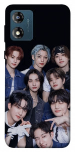 Чехол Stray Kids Together для Motorola Moto E13