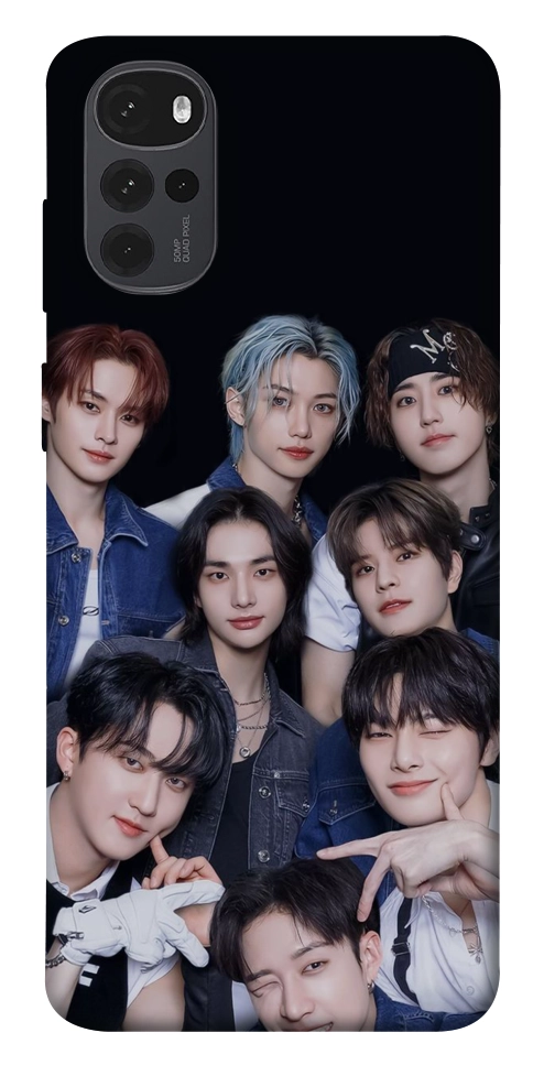 Чехол Stray Kids Together для Motorola Moto G22