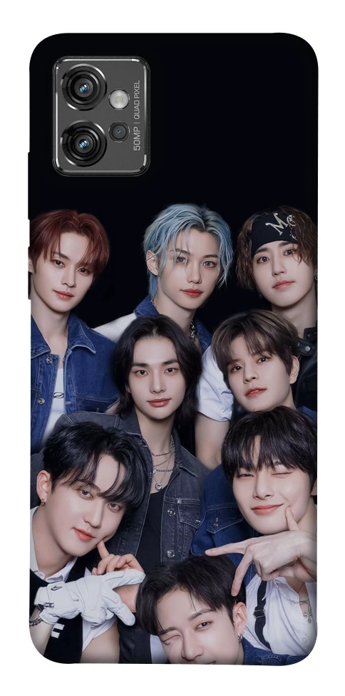 Чехол Stray Kids Together для Motorola Moto G32