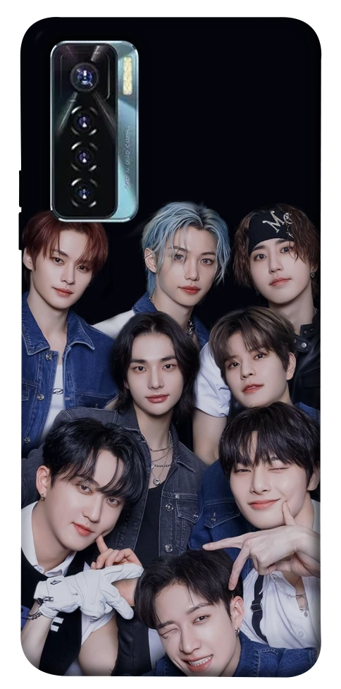 Чехол Stray Kids Together для TECNO Camon 17 Pro