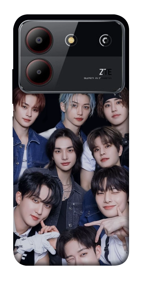 Чехол Stray Kids Together для ZTE Blade A54 4G