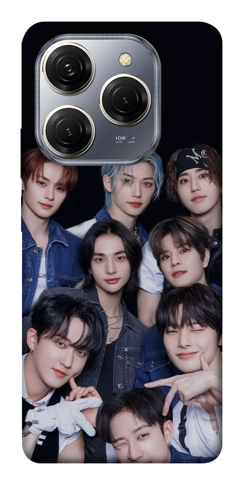 Чехол Stray Kids Together для TECNO Spark 20 Pro