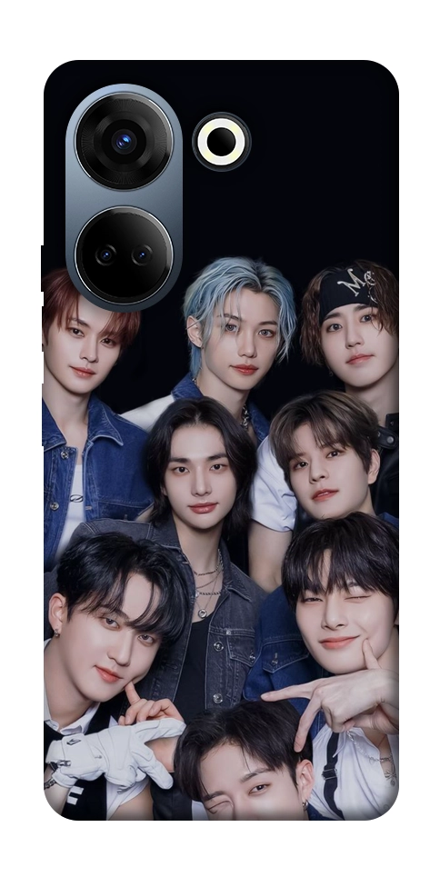 Чехол Stray Kids Together для TECNO Camon 20 Pro (CK7n)