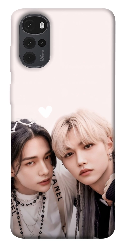 Чехол Hyunjin and Felix для Motorola Moto G22