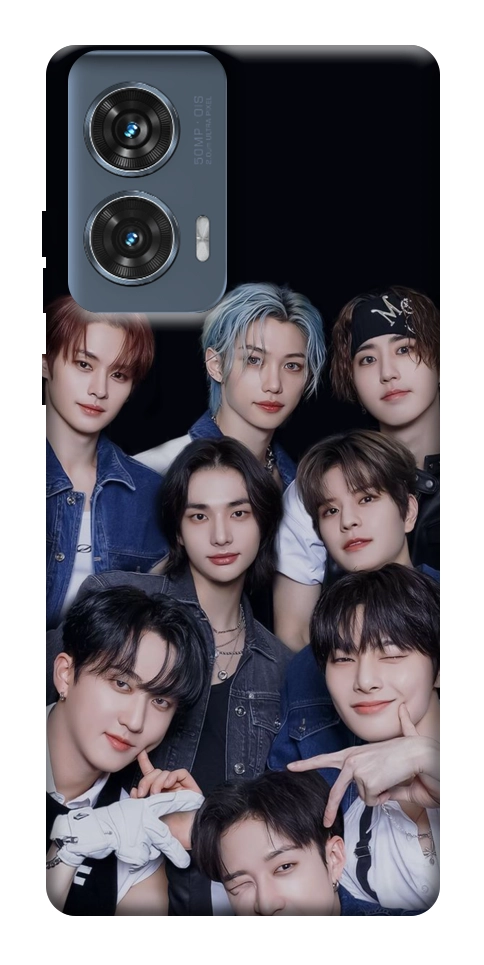 Чехол Stray Kids Together для Motorola Edge 50 Fusion