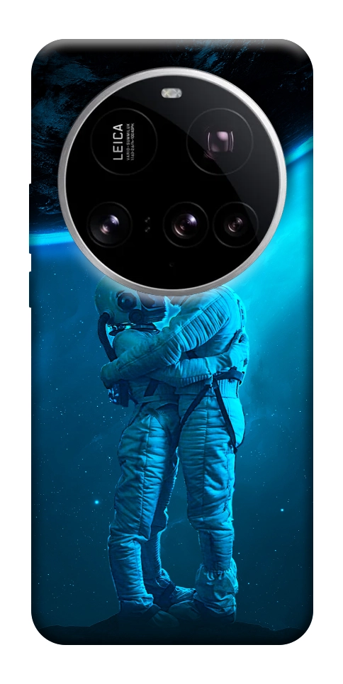 Чехол Космическая любовь для Xiaomi 15 Ultra