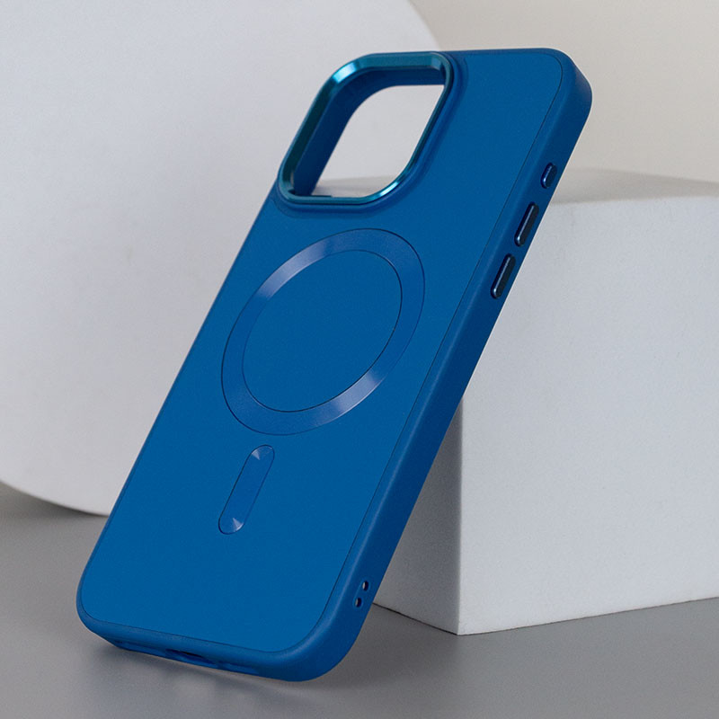 Фото Шкіряний чохол Bonbon Leather Metal Style with Magnetic Safe на Apple iPhone 13 Pro Max (6.7") (Синій / Indigo) в маназині vchehle.ua