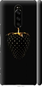 Чехол Черная клубника для Sony Xperia XZ4