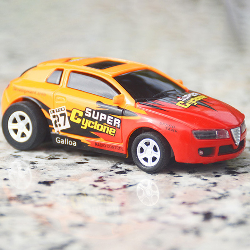 Дрифт-машинка на радиоуправлении Mini RC 666 2.4G (Orange / Red) в магазине vchehle.ua
