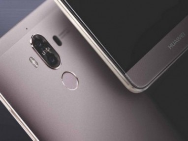 Huawei Mate 9 за пол часа зарядится почти на 60%