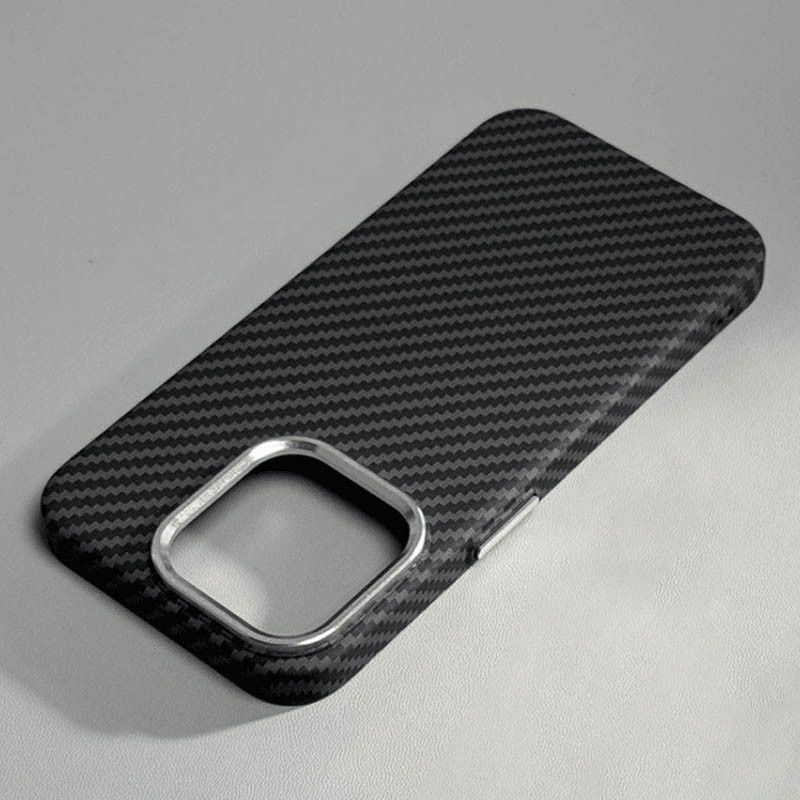 Пластиковая накладка Kevlar with Magnetic Safe для Apple iPhone 14 Pro (6.1") (Carbon) в магазине vchehle.ua