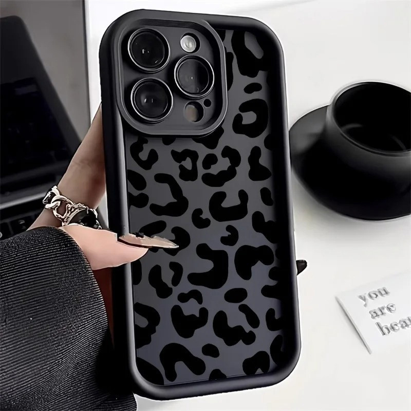 Фото TPU чохол Prestige на Apple iPhone 15 Pro (6.1") (Leopard) на vchehle.ua