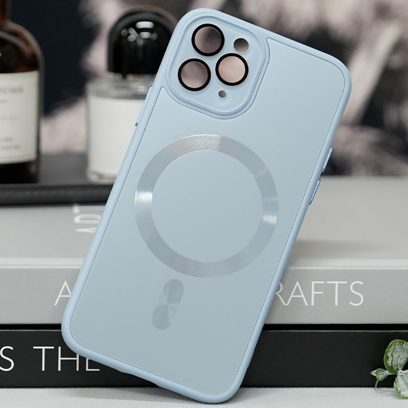 Фото Чехол TPU+Glass Sapphire Midnight with Magnetic Safe для Apple iPhone 12 Pro (6.1") (Голубой / Blue) на vchehle.ua