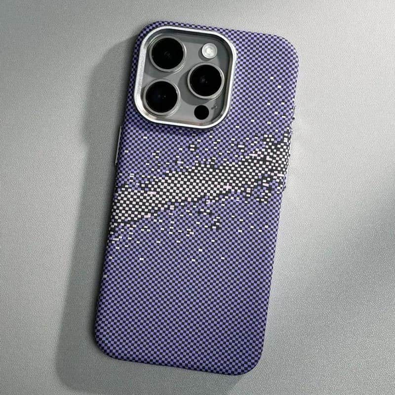 Фото Пластикова накладка Kevlar with Magnetic Safe на Apple iPhone 14 Pro (6.1") (Purple) в маназині vchehle.ua