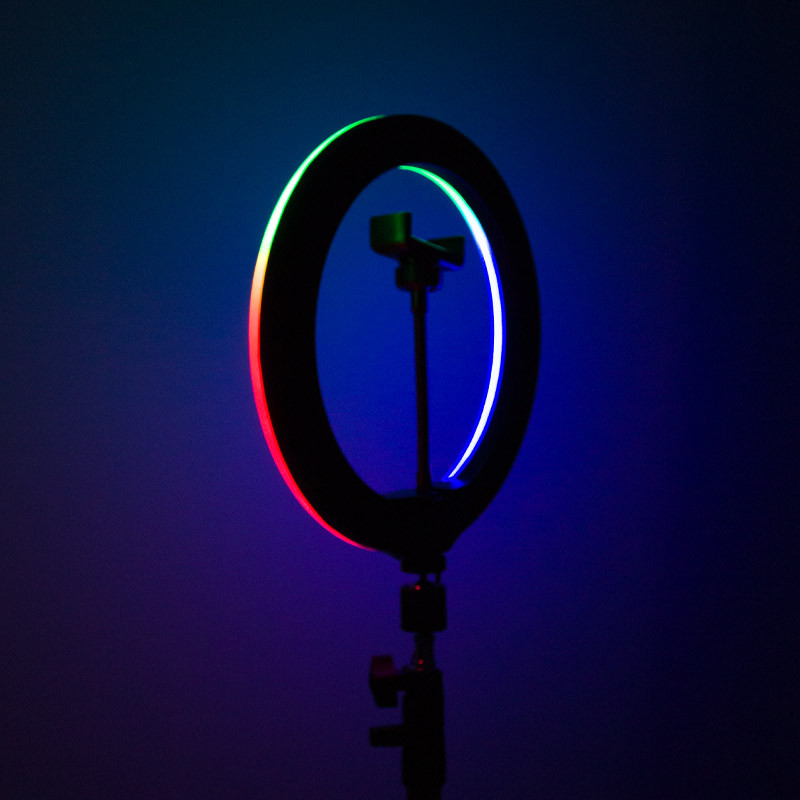 Фото Кольцевая светодиодная LED лампа RGB Arc Ring 13" + tripod 2,1m (Black) в магазине vchehle.ua