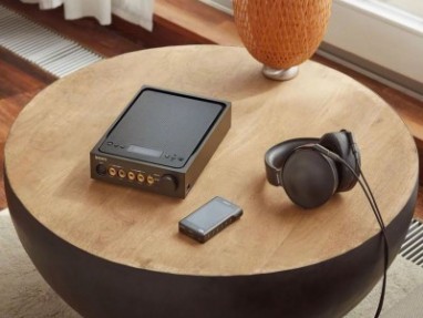 Золотой плеер Sony Walkman оценили в $3200