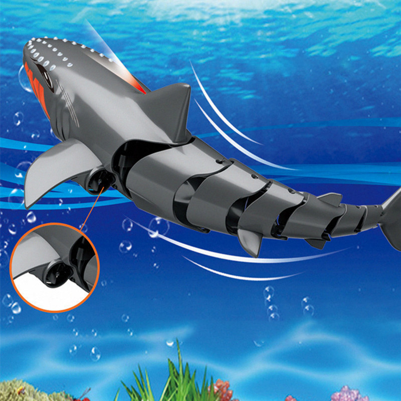Човен на радіокеруванні SHT FY666 Shark 2.4G (Grey) в магазині vchehle.ua