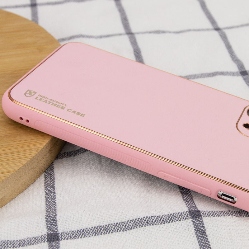 Фото Кожаный чехол Xshield для Apple iPhone 14 Pro Max (6.7") (Розовый / Pink) в магазине vchehle.ua