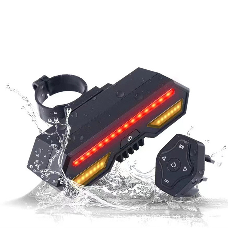 Фото Трекер GPS велосипедний V03B Bike Tacker+Auto Tail Light 2in1 SIM (4GLTE+3GWCDMA+2GGSM) 140/2400mAh (Black) на vchehle.ua