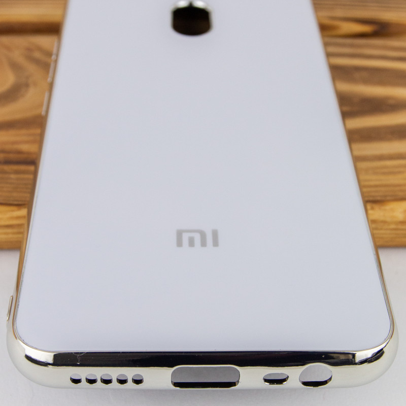 Фото TPU чехол Matte LOGO для Xiaomi Redmi 8a (Белый / White) в магазине vchehle.ua