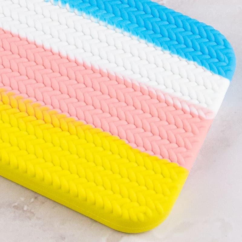 Фото Чехол Silicone case Full Braided для Apple iPhone 13 (6.1") (Желтый / Голубой) в магазине vchehle.ua