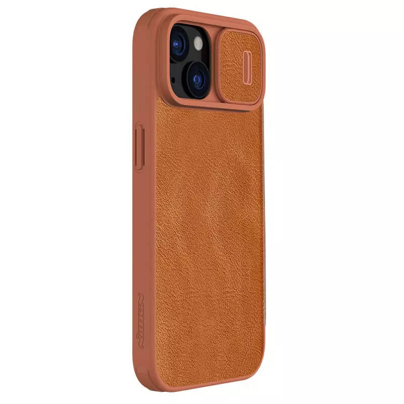 Фото Кожаный чехол (книжка) Nillkin Qin Pro Camshield для Apple iPhone 15 (6.1") (Коричневый) в магазине vchehle.ua