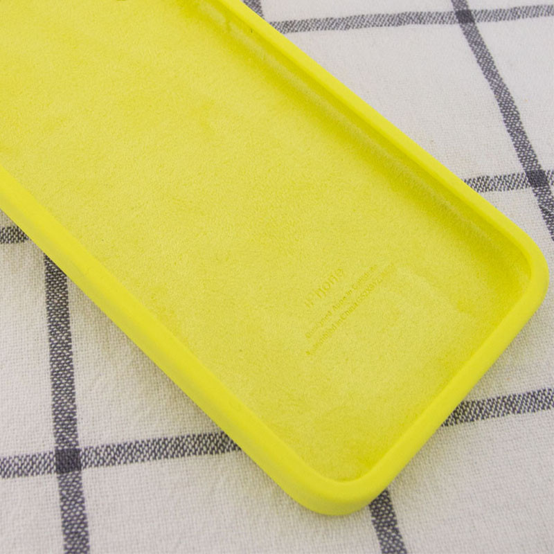 Фото Чехол Silicone Case Square Full Camera Protective (AA) для Apple iPhone 11 Pro Max (6.5") (Желтый / Bright Yellow) в магазине vchehle.ua