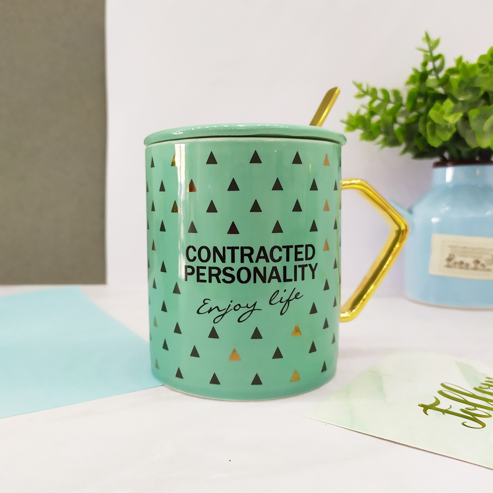 Чашка керамическая Green print with Gold Spoon (02)