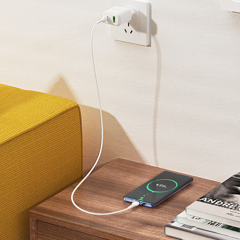 Заказать СЗУ Hoco N5 Favor 20W PD+QC3.0 (1USB-A/1C) + кабель Type-C to Type-C (Белый) на vchehle.ua