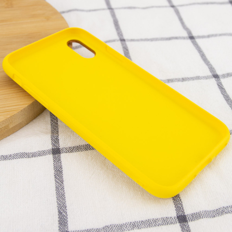 Кожаный чехол Xshield для Apple iPhone XR (6.1") (Желтый / Yellow) в магазине vchehle.ua