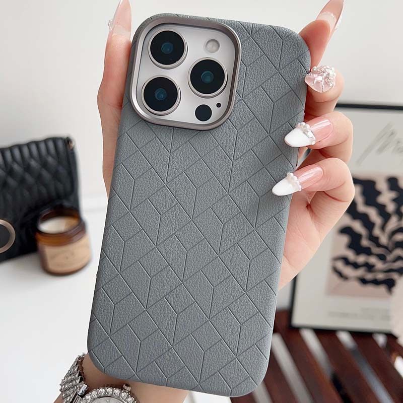 Купити Шкіряний чохол Carved with Magnetic Safe на Apple iPhone 16 Pro (6.3") (Grey) на vchehle.ua