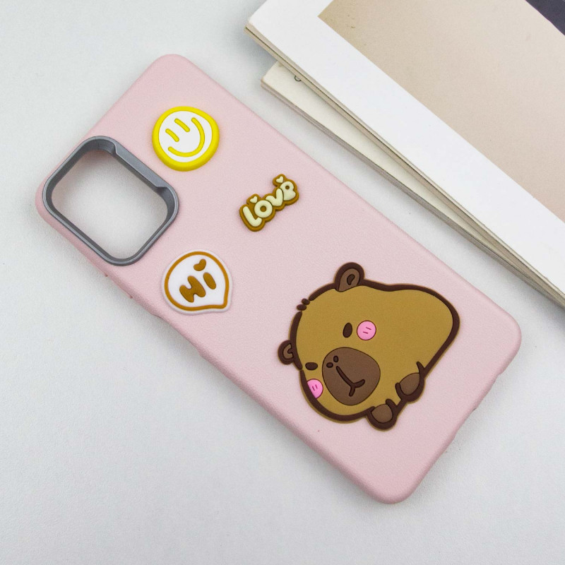 Фото Чехол TPU Leather Toys для Samsung Galaxy A06 (Capybara / Pink) на vchehle.ua