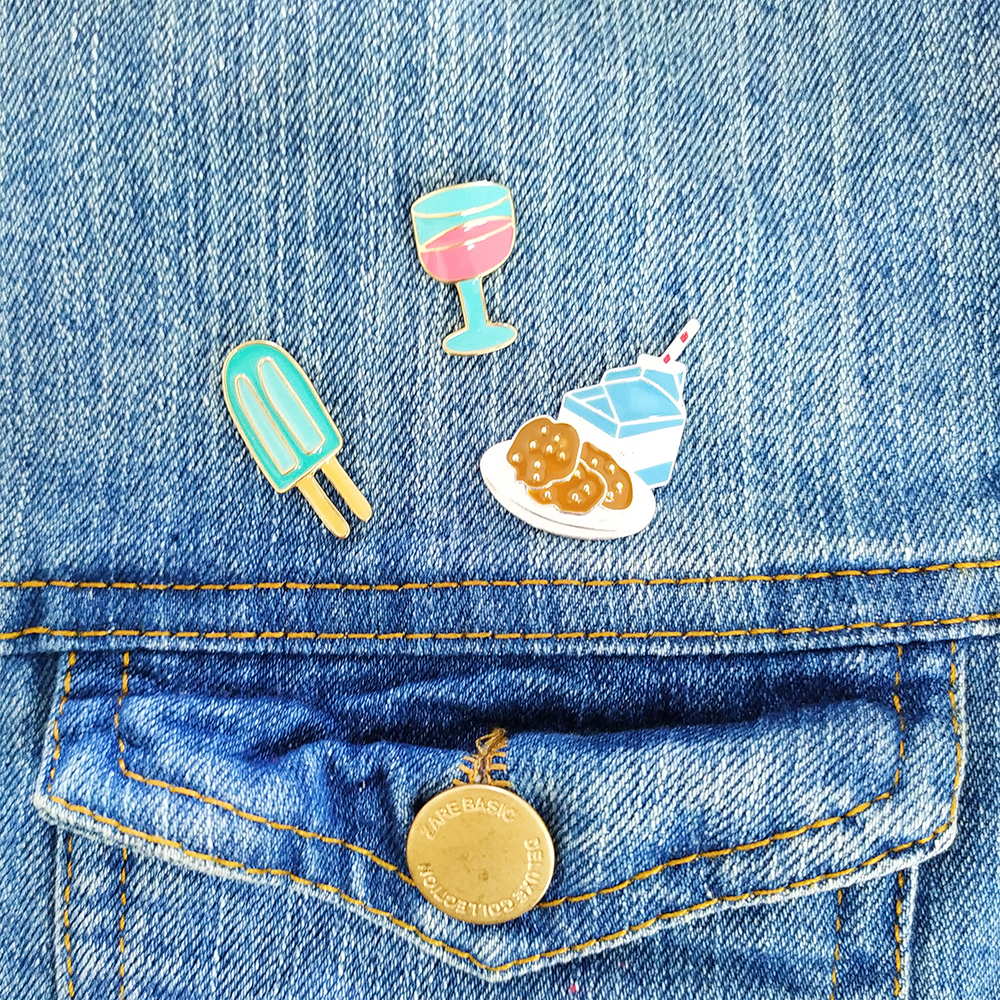 Pins set Jacket Favors (28)