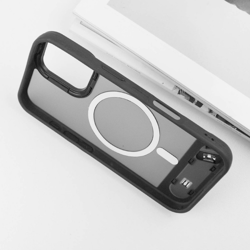 TPU+PC чехол Stand case для Apple iPhone 16 (6.1") (Black) в магазине vchehle.ua