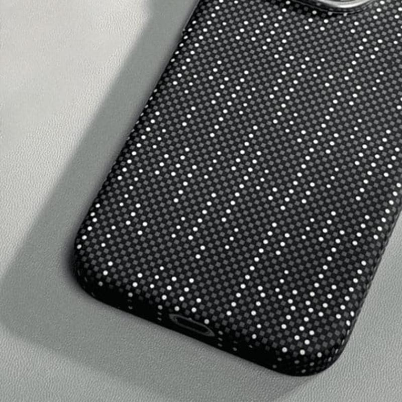 Фото Пластикова накладка Kevlar with Magnetic Safe на Apple iPhone 14 (6.1") (White line) на vchehle.ua