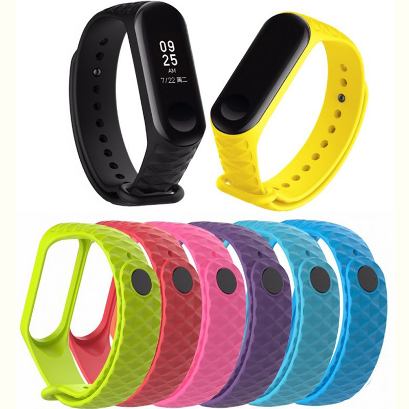 Силиконовый ремешок Ribbed Strap для Xiaomi Mi Band 3/4
