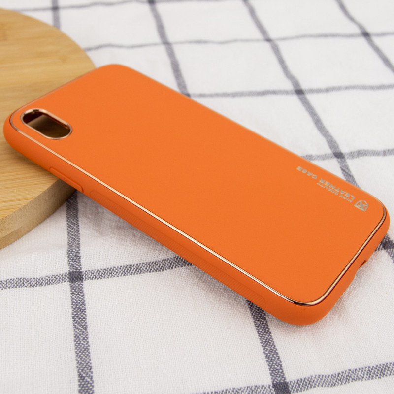 Фото Кожаный чехол Xshield для Apple iPhone X / XS (5.8") (Оранжевый / Apricot) на vchehle.ua