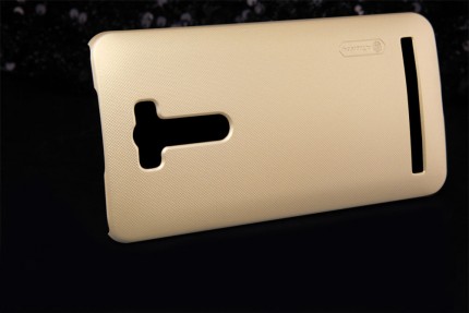 Фото Чехол Nillkin Matte для Asus Zenfone 2 Laser (ZE601KL) (Золотой) в магазине vchehle.ua