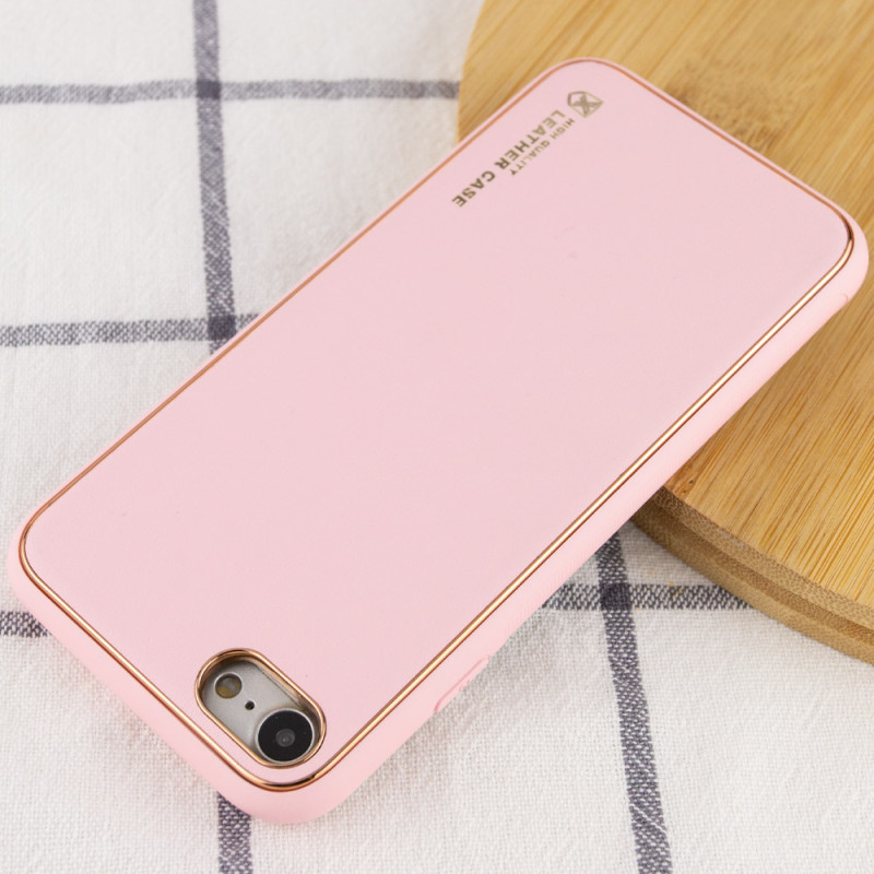 Фото Кожаный чехол Xshield для Apple iPhone 7 / 8 / SE (2020) (4.7") (Розовый / Pink) на vchehle.ua