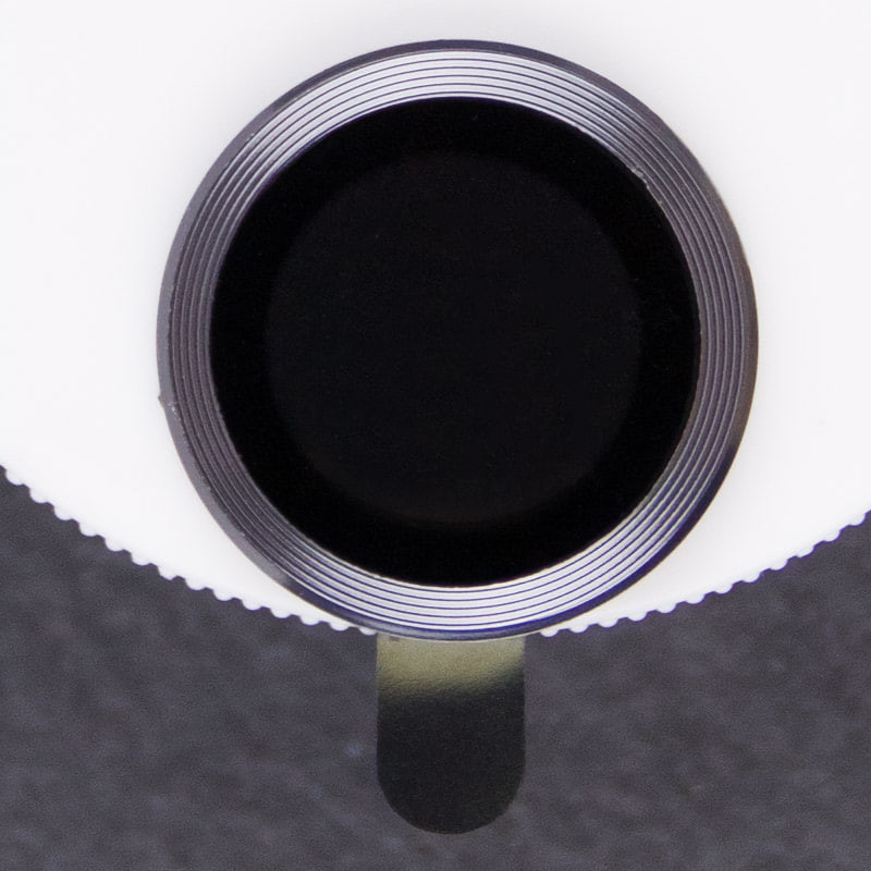 Фото Захисне скло Metal Classic на камеру (в упак.) на Apple iPhone 12 Pro / 11 Pro / 11 Pro Max (Темно-сірий / Graphite) в маназині vchehle.ua