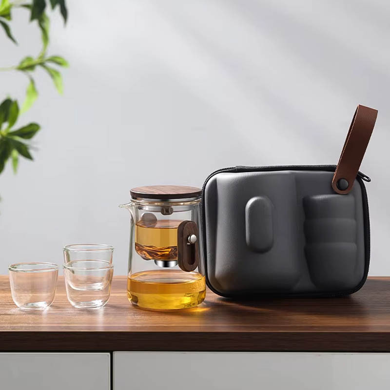 Фото Чайник для заварювання TeaPot D-30 Travel 260 ml (Transparent) в маназині vchehle.ua