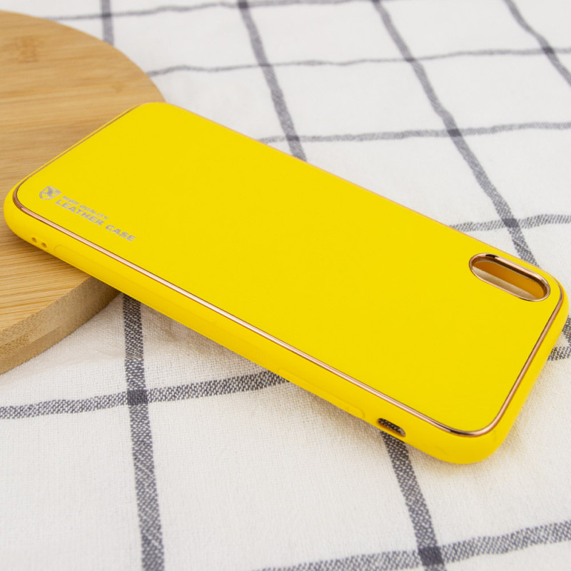 Фото Шкіряний чохол Xshield на Apple iPhone X / XS (5.8") (Жовтий / Yellow) в маназині vchehle.ua