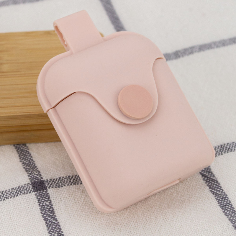 Фото Силиконовый футляр на магните для наушников AirPods 1/2 (Розовый / Pink Sand) в магазине vchehle.ua